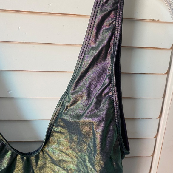 Sports Illustrated Iridescent Shine Swimsuit size 8 - Picture 4 of 16